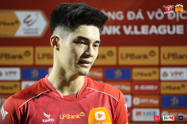 Thủ môn cao 1m92 của HAGL đứng đầu V-League với chỉ số xuất sắc, xếp trên cả Filip Nguyễn, HLV Kim gọi lên ĐT Việt Nam - Ảnh 2.