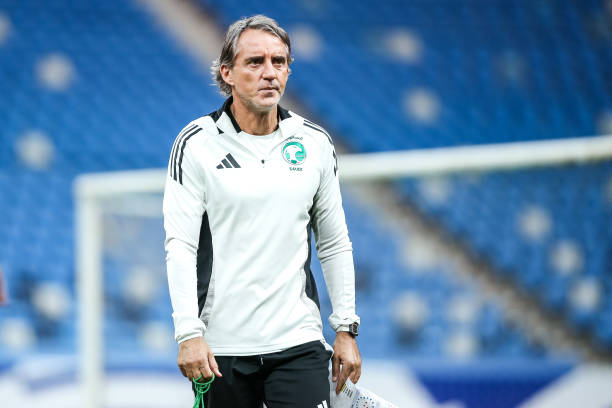 HLV Roberto Mancini bị LĐBĐ Ả rập Xê út sa thải