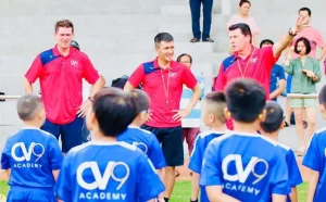 Công Vinh chính thức lên tiếng về việc tái hợp Văn Quyến tại V-League - Ảnh 1.