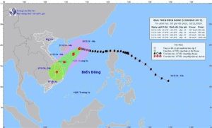 Thời tiết ngày 10/11: Bão số 7 di chuyển chậm hướng Tây, biển động dữ dội - Ảnh 1.