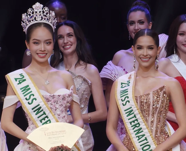 Đại diện Việt Nam đăng quang Miss International 2024 - Ảnh 2.