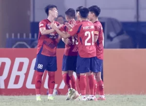 CAHN đánh bại SHB Đà Nẵng 3-0 ở vòng 6 V-League. Ảnh: Hoàng Linh