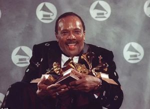 Quincy Jones: Nhà sản xuất âm nhạc huyền thoại của "Thriller", nghiện ma túy năm 15 tuổi - Ảnh 1.