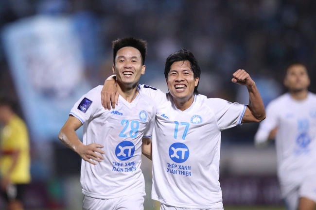 Lượt trận 5 bảng G AFC Champions League Two 2024/25, Nam Định – Lee Man 3-0: Vé sớm để đi tiếp - Ảnh 1.