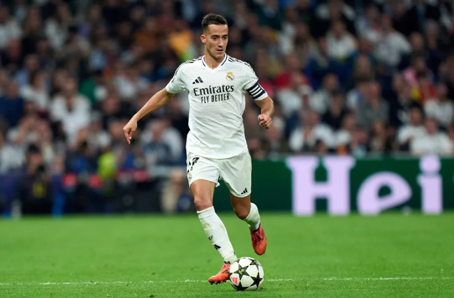 Lucas Vazquez là một trong các ngôi sao Real Madrid có nguy cơ cao bị treo giờ ở cúp C1