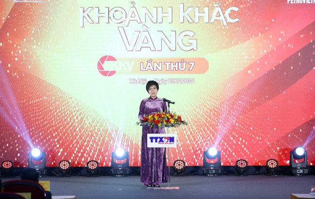 Giải "Khoảnh khắc vàng" lần thứ 7 năm 2024: Dấu ấn phát triển của ảnh báo chí - Ảnh 1.